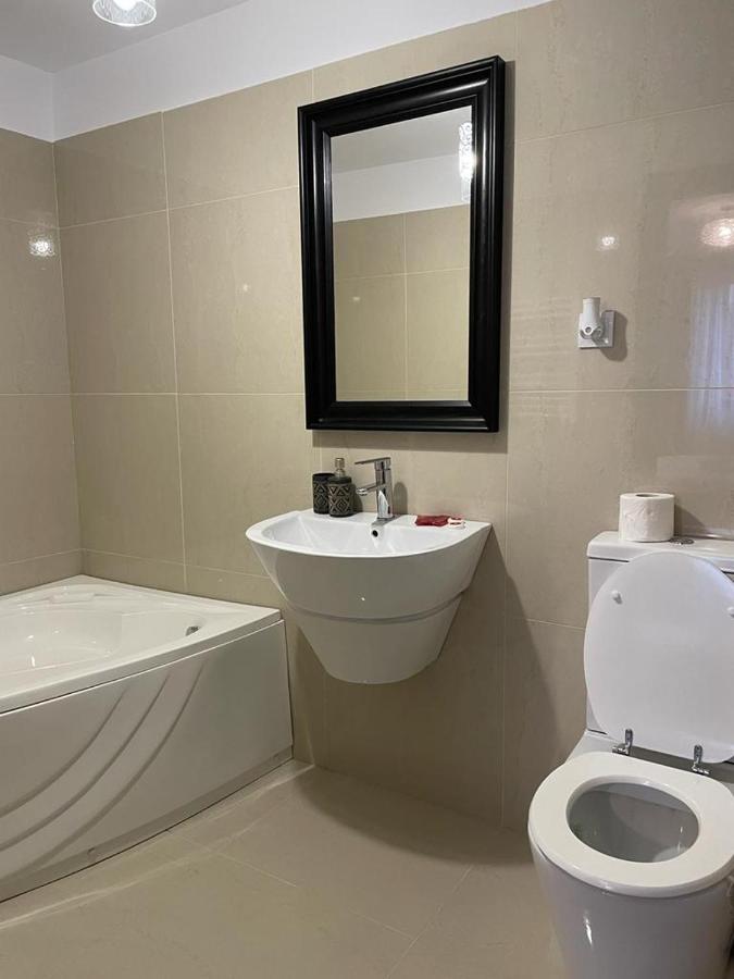 براشوف Londof Luxury Apartments - With A Panoramic View Over The City المظهر الخارجي الصورة