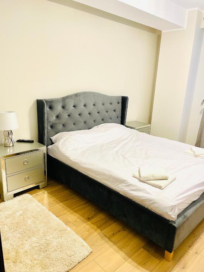 براشوف Londof Luxury Apartments - With A Panoramic View Over The City المظهر الخارجي الصورة